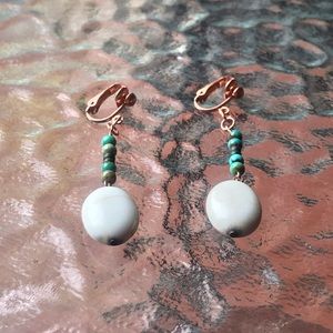Solid copper turquoise dangle clip on earrings